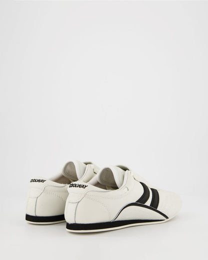 Wondo Classic White