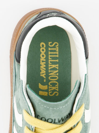 Goal Knocks Cactus Hombre